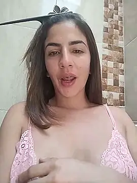 Latina_azura333 在線直播表演