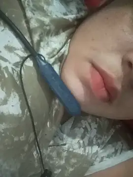 غرفة دردشة Priya_089 المباشرة