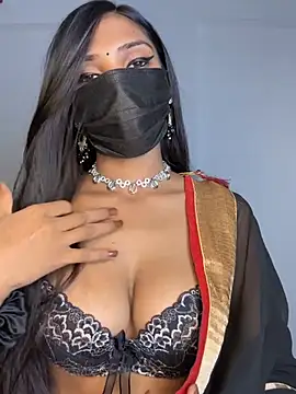 Lovely_Babiee Adlı Modelin Web Kamerası Şovu