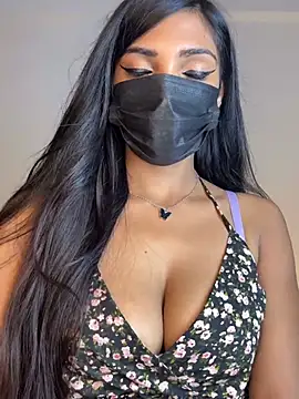 Show de Lovely_Babiee na webcam