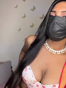 Pokazy przed kamerką – Lovely_Babiee