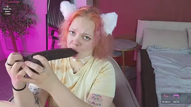 Vlada_vv Adlı Modelin Canlı XXX Sohbeti