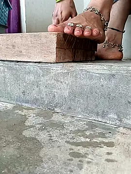 Savita_bhabhi_enjoy Webcamshow