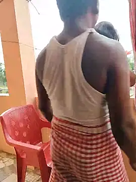 Desicouple1706's Webcam Show