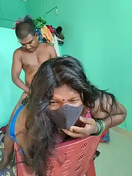 Desicouple1706 Webcam-Show