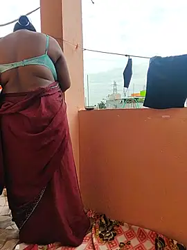 Desicouple1706's Webcam Show