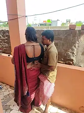 عرض كام Desicouple1706