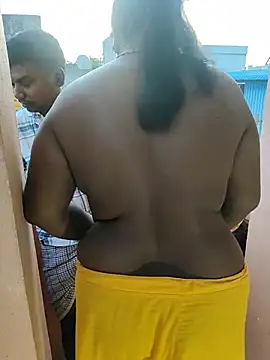 عرض كام Desicouple1706