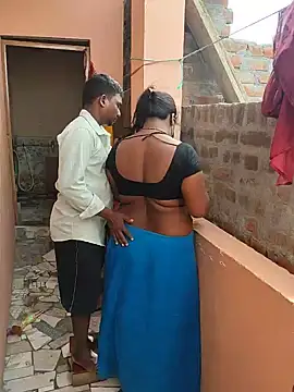 عرض كام Desicouple1706