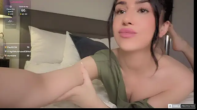 Chat +18 de ShyColette ao vivo