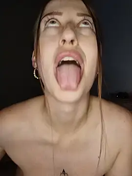 Susiee_Redd's Live XXX Chat