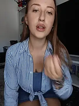 צ'אט XXX בשידור חי של Susiee_Redd