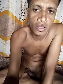 Priankaboudi Pertunjukan Webcam