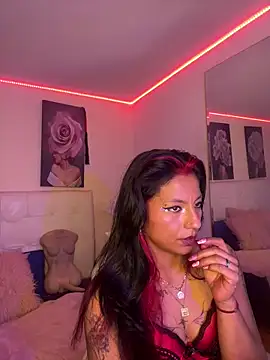 SamathaMay's Webcam Show