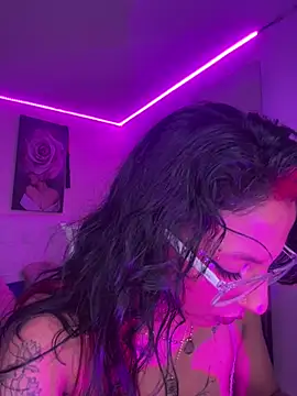 SamathaMay Show in webcam
