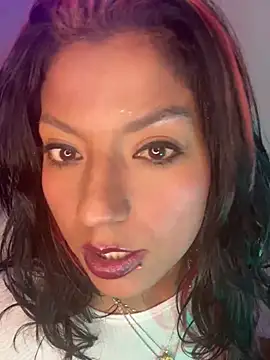 Show modela SamathaMay na web-kameri