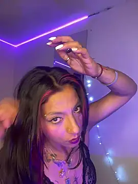 SamathaMay's Webcam Show