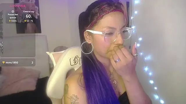 SamathaMay's Webcam Show