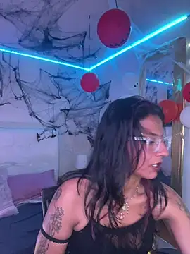 SamathaMay Webcam show