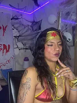 SamathaMay's Webcam Show