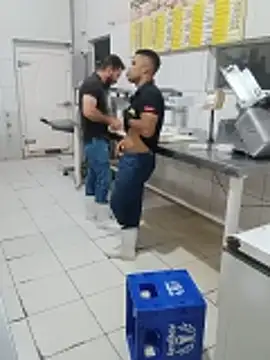 RobertoLuiz84's Webcam Show