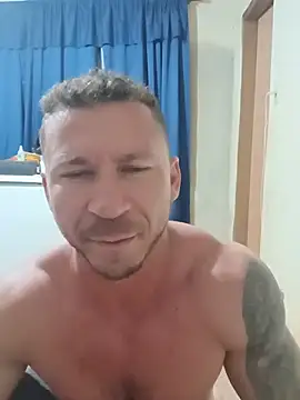 RobertoLuiz84 webkamerás műsora
