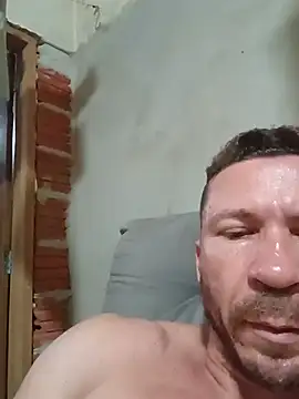 RobertoLuiz84 Pertunjukan Webcam