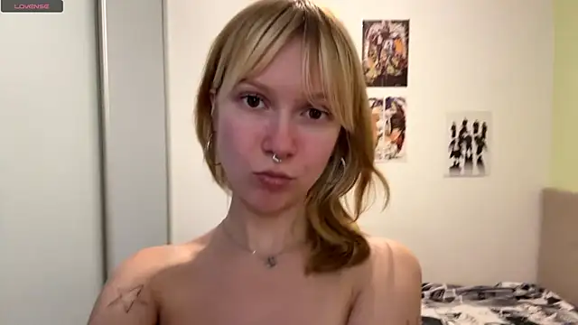 Chat +18 de ElfriedaZwack ao vivo