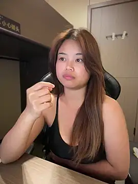 Toffee-00's Live XXX Chat