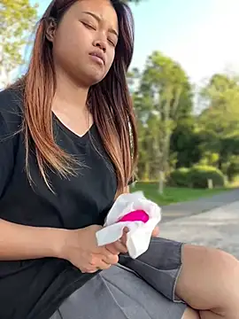 Toffee-00 লাইভ XXX চ্যাট