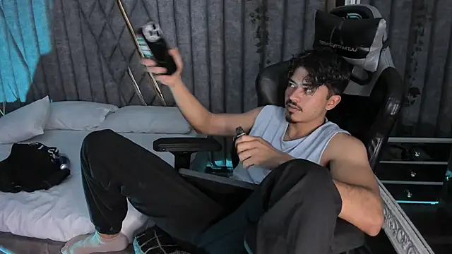 NicolaiKarav Pertunjukan Webcam
