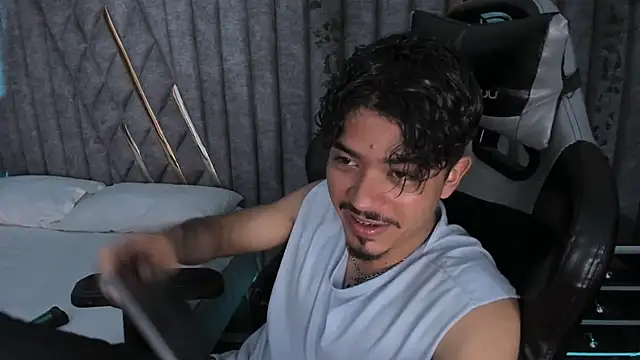Show de webcam de NicolaiKarav
