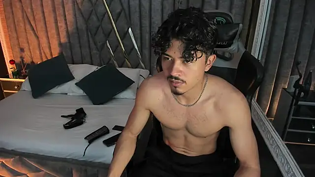 NicolaiKarav's Webcam Show