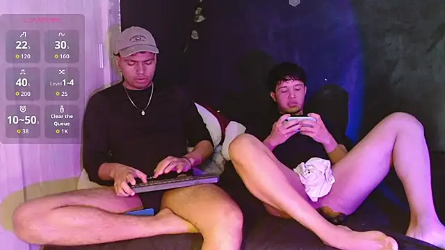 Henry_villa23 webkamerás műsora
