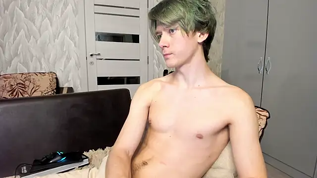 عرض كام milkiwvy