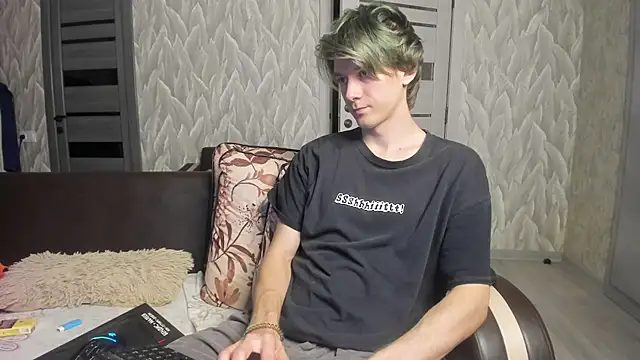 milkiwvy Show Webcam