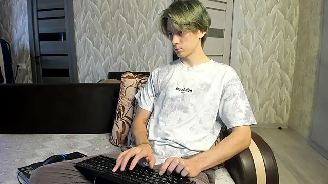 milkiwvy Show Webcam