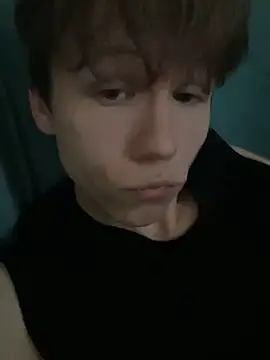 cuMte_boy Webcam Show