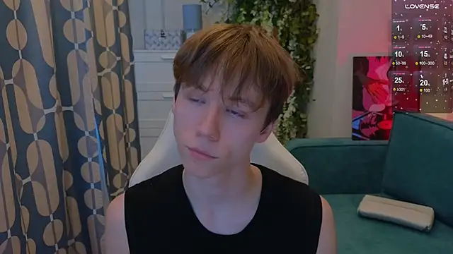 cuMte_boyn Webbikameraesitys