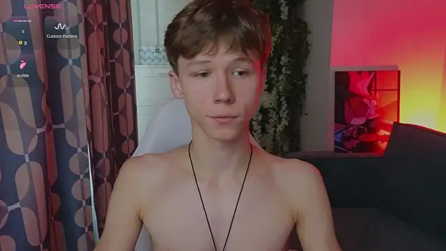 cuMte_boy's Webcam Show