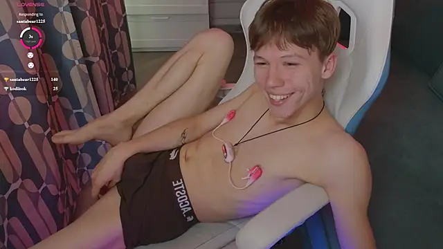 cuMte_boy Шоу с уебкамера