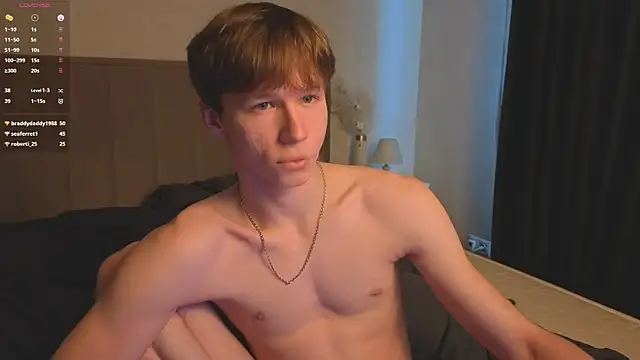 cuMte_boy webcam show