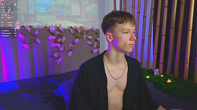 הופעת וובקאם של cuMte_boy