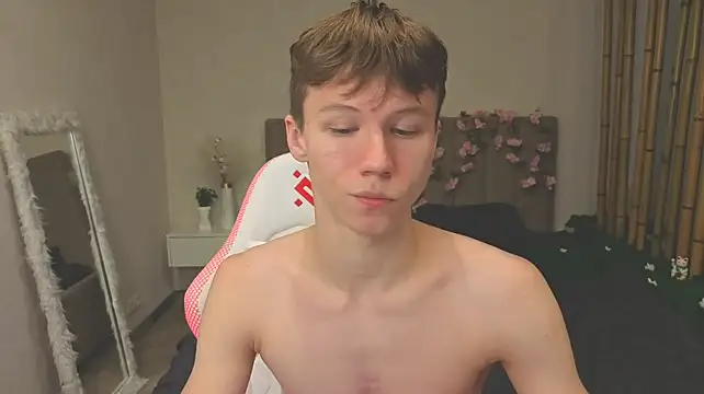 cuMte_boy Pertunjukan Webcam