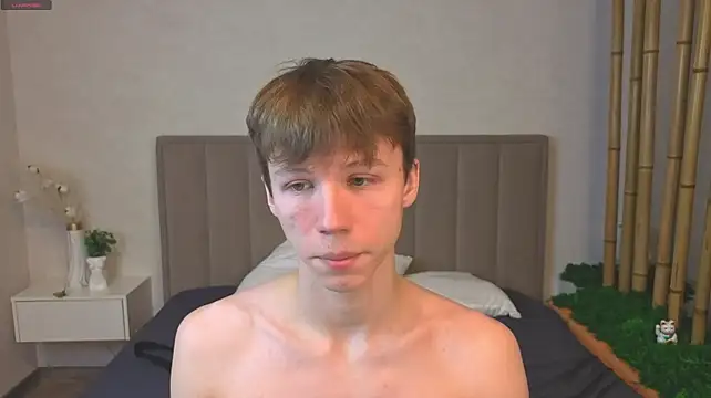 cuMte_boy webkamerás műsora