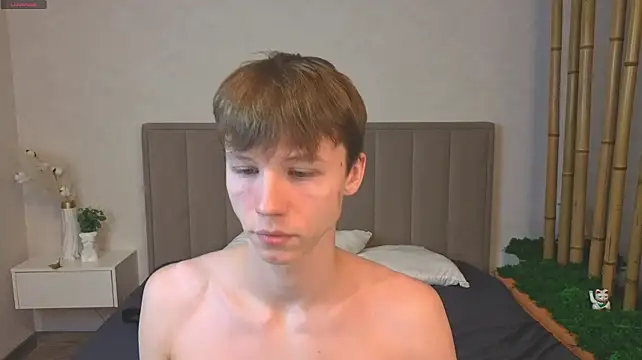 cuMte_boy: вебкам-шоу