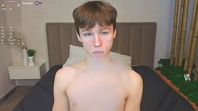 cuMte_boy Webcam Show