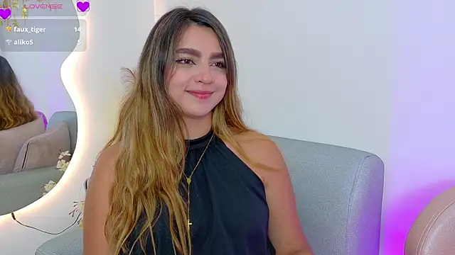 Chat +18 de Ambar_Carter ao vivo