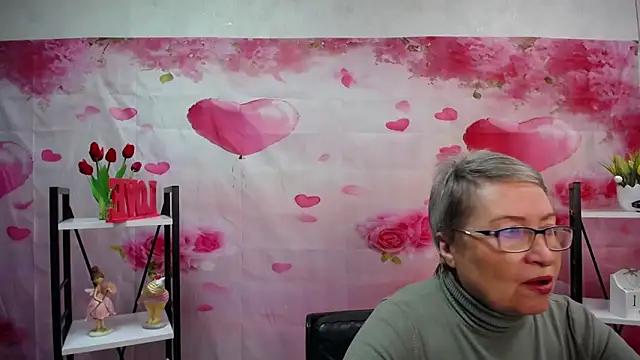 OlgaLuck Show in webcam