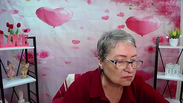 Chat +18 de OlgaLuck ao vivo